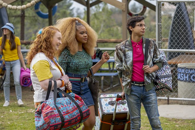High School Musical: The Musical: The Series - Season 3 - Happy Campers - Van film