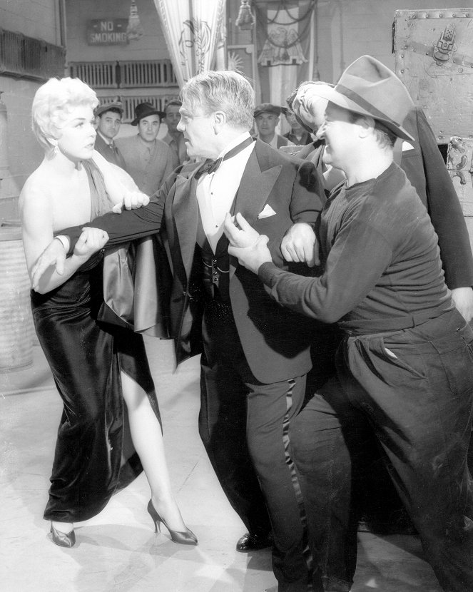 Tyrannische Liebe - Filmfotos - Doris Day, James Cagney