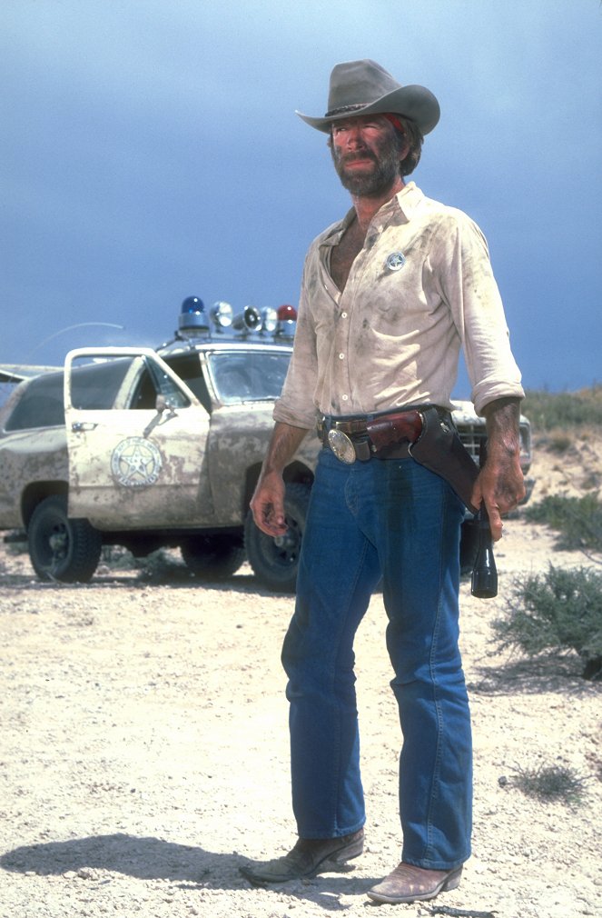 Lone Wolf McQuade - Photos