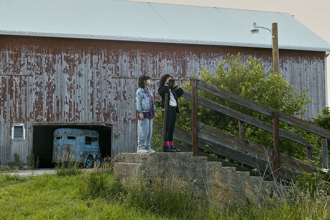 Paper Girls - It Was Never About the Corn - Photos - Riley Lai Nelet