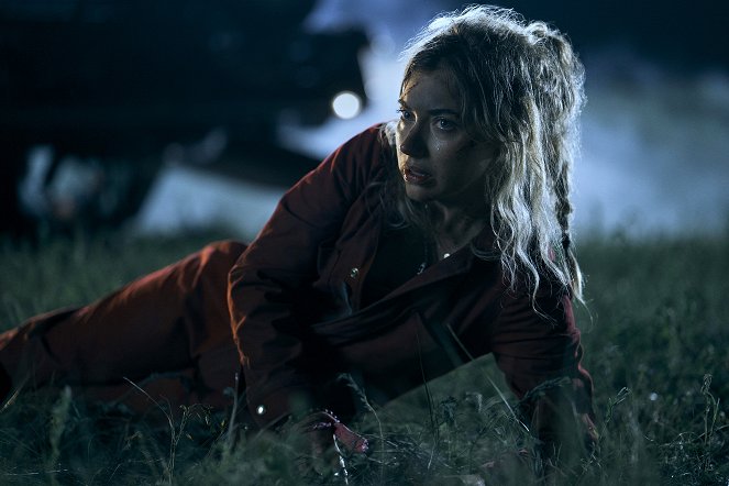 Outer Range - The West - Do filme - Imogen Poots