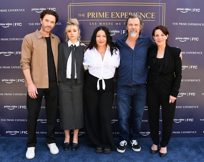 Outer Range - Events - The Prime Experience: "Outer Range" on May 15, 2022 in Beverly Hills, California - Tom Pelphrey, Imogen Poots, Tamara Podemski, Josh Brolin, Lili Taylor