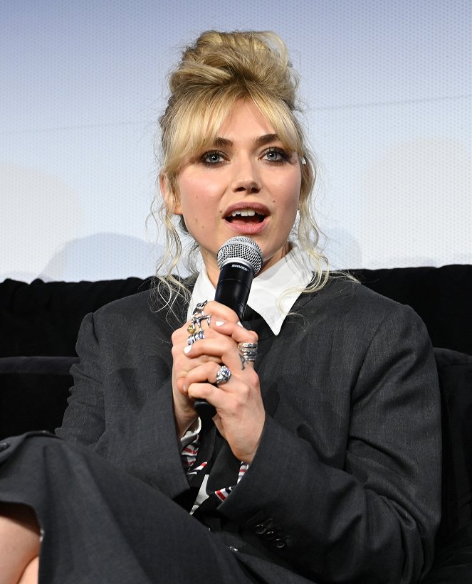 Za hranicí - Z akcií - The Prime Experience: "Outer Range" on May 15, 2022 in Beverly Hills, California - Imogen Poots