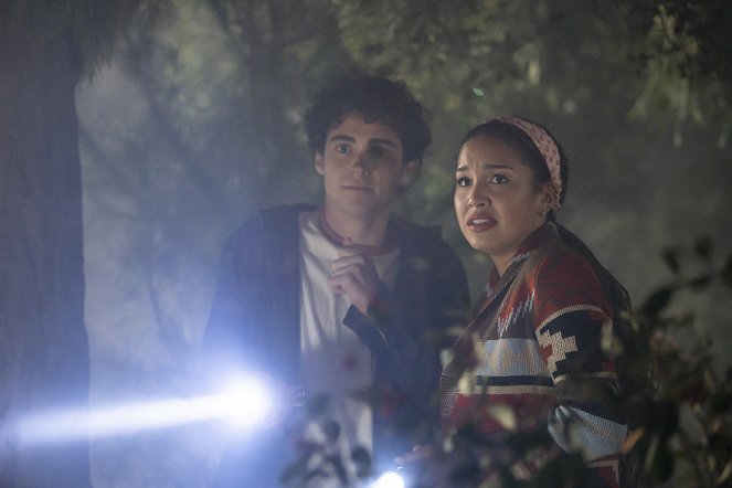 High School Musical: The Musical: The Series - The Woman in the Woods - De la película