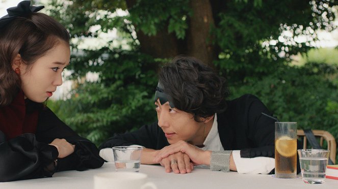 Kišibe Rohan wa ugokanai - Season 1 - The run - De la película - Marie Iitoyo, 高橋一生