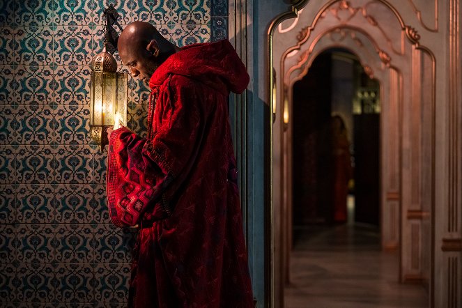 3000 év vágyakozás - Filmfotók - Idris Elba