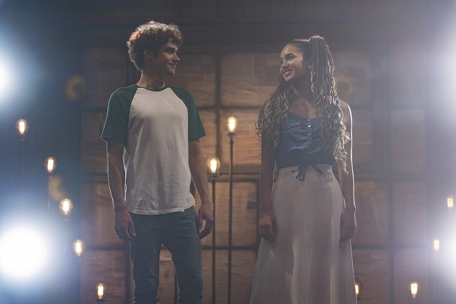 High School Musical : La comédie musicale : La série - Les Remarquables Campeurs de Shallow Lake - Film