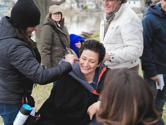 L'Échappée - Season 4 - De filmagens - Anick Lemay