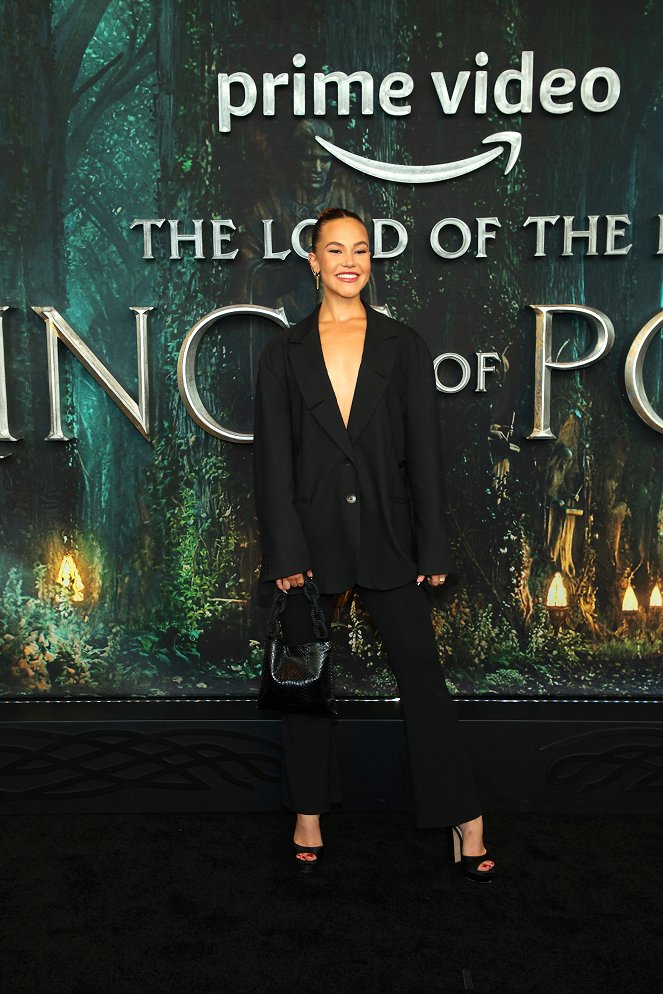 Pán prstenů: Prsteny moci - Série 1 - Z akcií - "The Lord Of The Rings: The Rings Of Power" New York Special Screening at Alice Tully Hall on August 23, 2022 in New York City