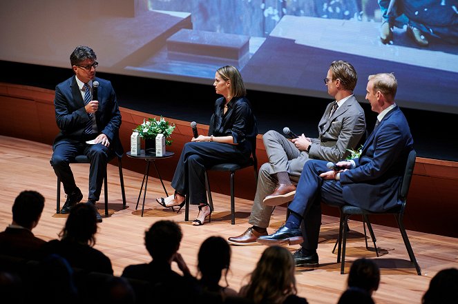 Taru sormusten herrasta: Mahtisormukset - Season 1 - Tapahtumista - "The Lord Of The Rings: The Rings Of Power" New York Special Screening at Alice Tully Hall on August 23, 2022 in New York City - Lindsey Weber, John D. Payne, Patrick McKay