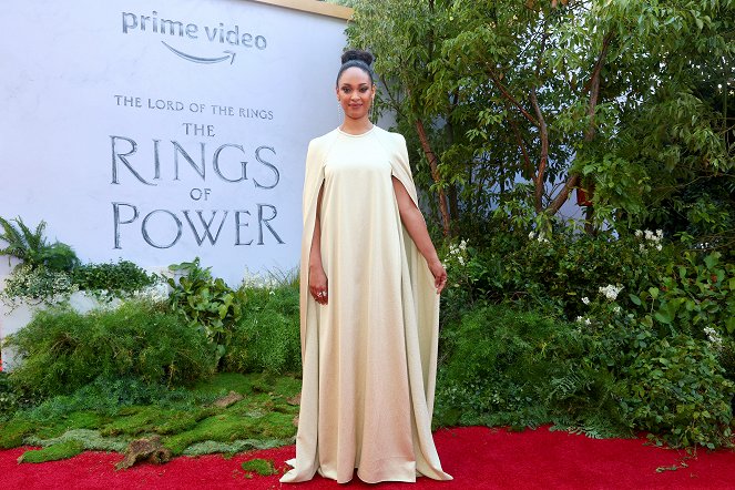 Der Herr der Ringe: Die Ringe der Macht - Season 1 - Veranstaltungen - "The Lord Of The Rings: The Rings Of Power" Los Angeles Red Carpet Premiere & Screening on August 15, 2022 in Los Angeles, California - Cynthia Addai-Robinson