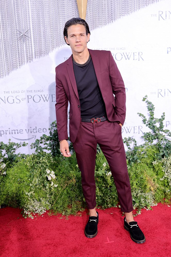 Pán prstenů: Prsteny moci - Série 1 - Z akcií - "The Lord Of The Rings: The Rings Of Power" Los Angeles Red Carpet Premiere & Screening on August 15, 2022 in Los Angeles, California