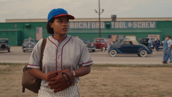 A League of Their Own - Switch Hitter - Van film