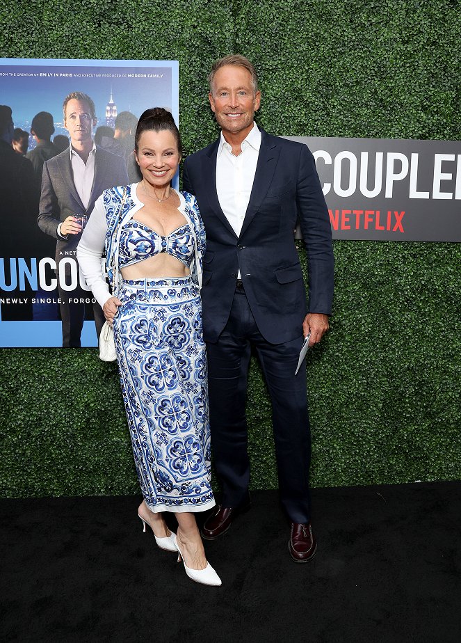 Uncoupled - Season 1 - Evenementen - Premiere of Uncoupled S1 presented by Netflix at The Paris Theater on July 26, 2022 in New York City - Fran Drescher, Peter Marc Jacobson