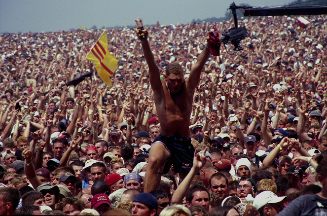 Trainwreck: Woodstock '99 - Queroseno. Cerilla. ¡Buuum!! - De la película