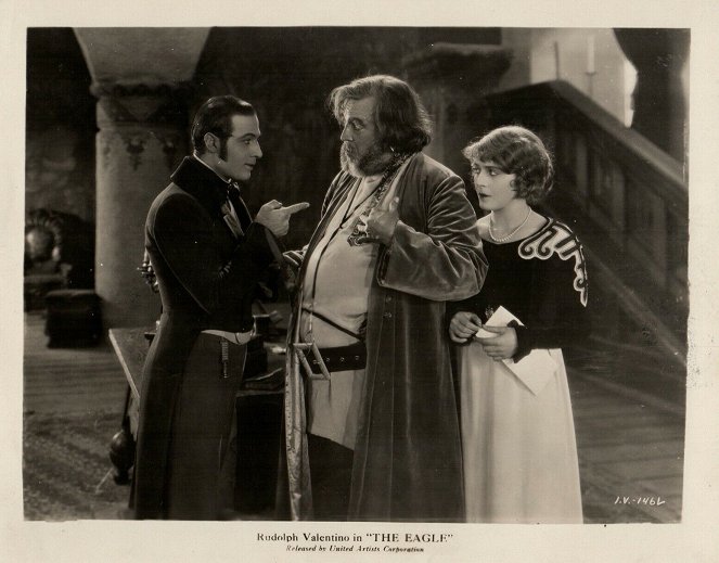 The Eagle - Fotosky - Rudolph Valentino, James A. Marcus, Vilma Bánky