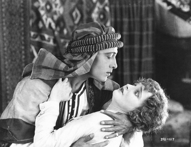 The Sheik - Do filme - Rudolph Valentino, Agnes Ayres