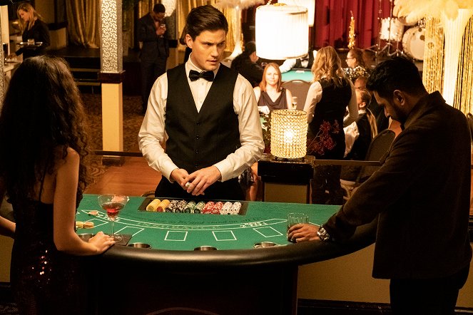 Hudson a Rex - Noc v kasíne - Z filmu - Justin Kelly