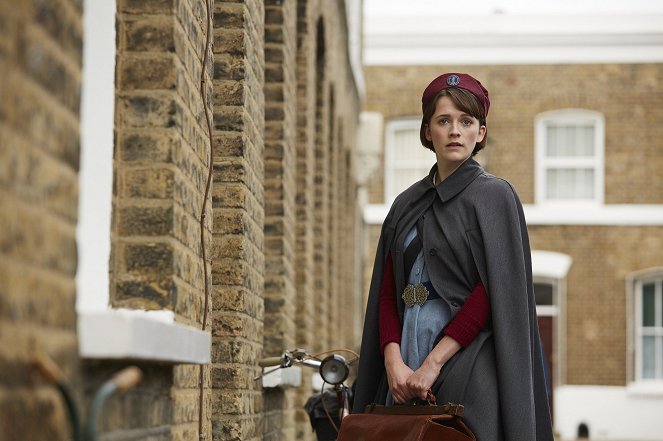 Call the Midwife - Season 6 - Episode 1 - Photos - Charlotte Ritchie