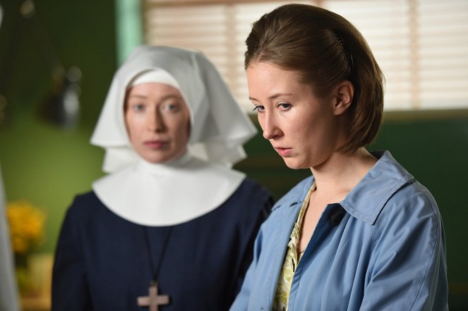 Call the Midwife - Episode 2 - Film - Erin Doherty