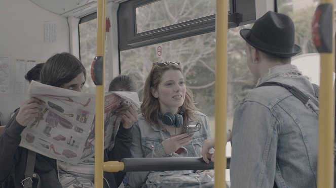 Bus Story - Z filmu