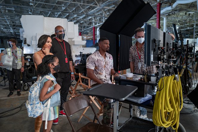 Day Shift - Making of - Meagan Good, Zion Broadnax, Jamie Foxx, J.J. Perry