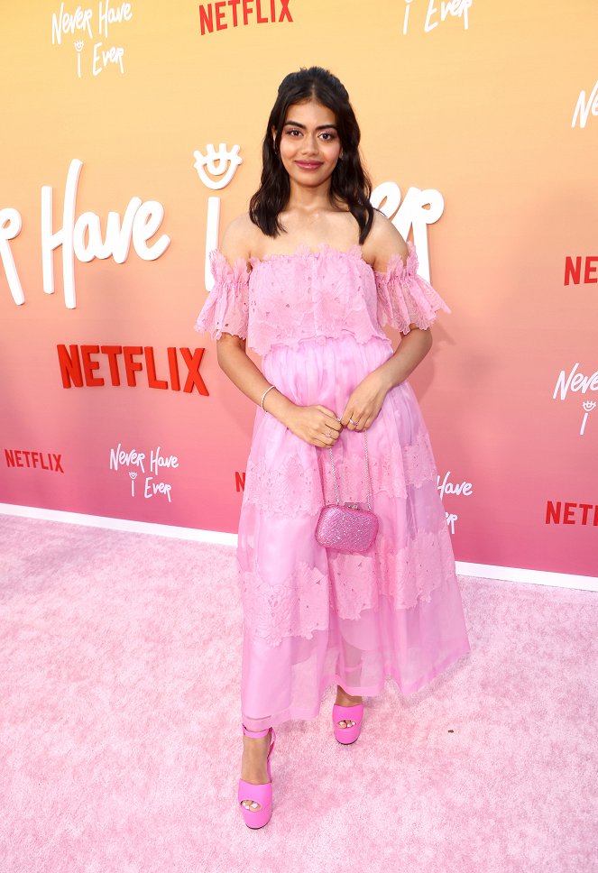 Noch nie in meinem Leben … - Season 3 - Veranstaltungen - Los Angeles premiere of Netflix's "Never Have I Ever" Season 3 on August 11, 2022 in Los Angeles, California