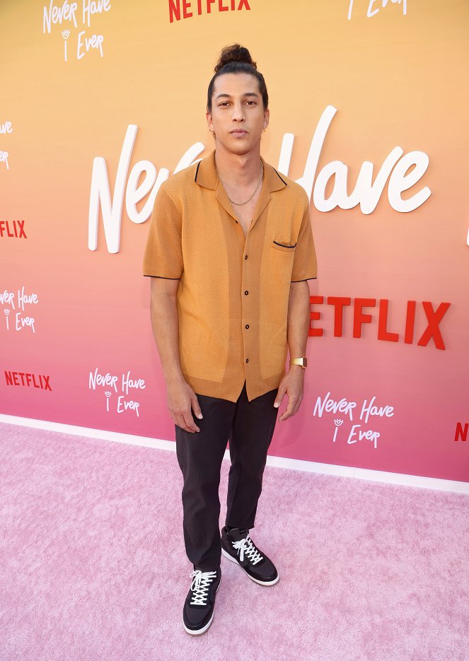 Never Have I Ever - Season 3 - Tapahtumista - Los Angeles premiere of Netflix's "Never Have I Ever" Season 3 on August 11, 2022 in Los Angeles, California