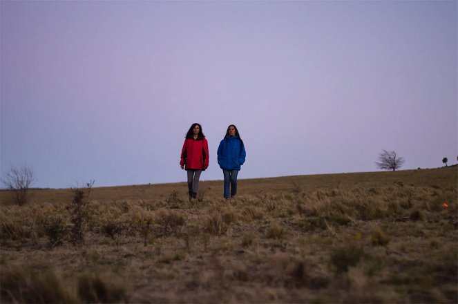 Amigas en un camino de campo - Kuvat elokuvasta