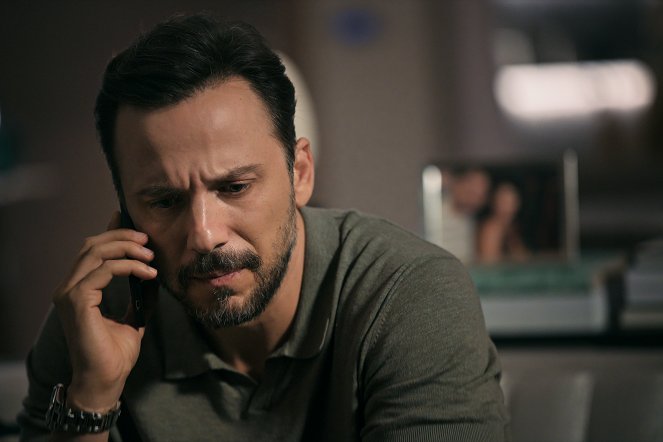 Zeytin Ağacı - Episode 3 - Kuvat elokuvasta - Murat Boz