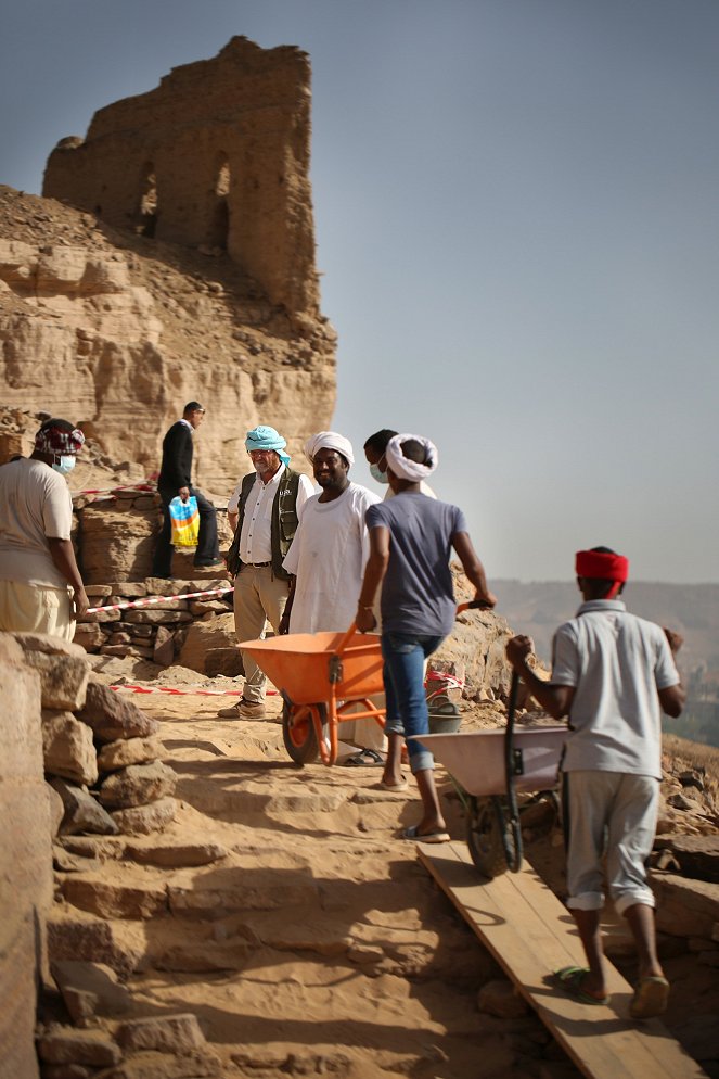 The Valley: Hunting Egypt's Lost Treasures - Season 1 - Warrior Pharaoh Queen - Photos