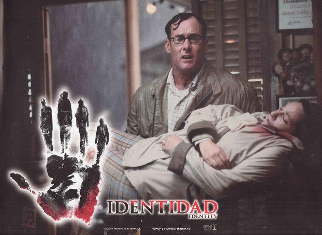 Identity - Lobbykaarten - John C. McGinley, Leila Kenzle