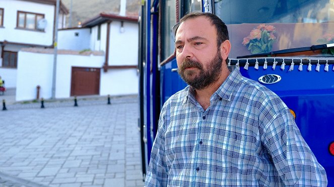 Gönül Dağı - Season 3 - Su Akmaktan Vazgeçer Mi? - Film