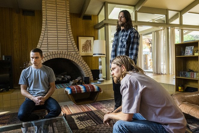 Animal Kingdom - Season 6 - Gethsemane - Photos - Finn Cole, Jake Weary, Ben Robson