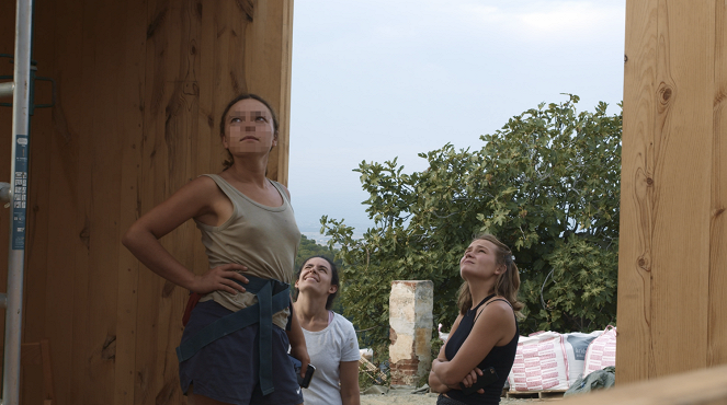 Valldaura: A Quarantine Cabin - Filmfotók
