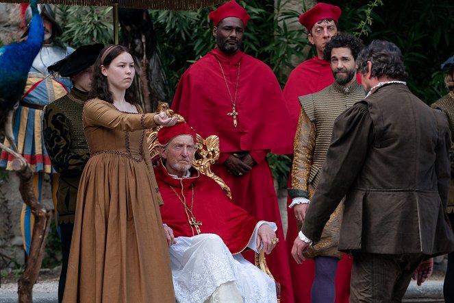 The Serpent Queen - Medici Bitch - Kuvat elokuvasta - Liv Hill, Charles Dance, Adam Garcia