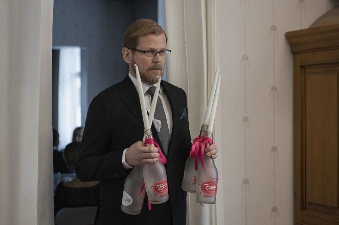 Häät ennen hautajaisia - De la película - Antti Luusuaniemi