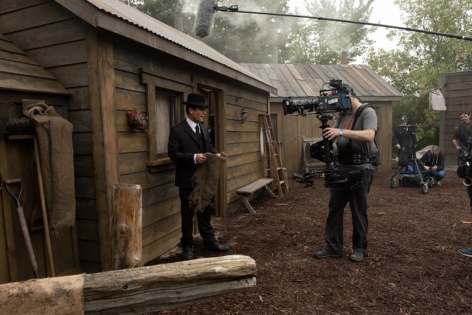 Murdoch Mysteries - The Witches of East York - Making of - Yannick Bisson