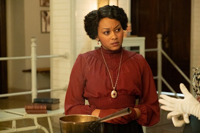 Murdoch Mysteries - The Witches of East York - Photos - Shanice Banton