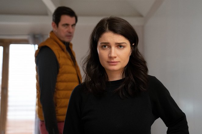 Bad Sisters - Rest in Peace - Filmfotos - Claes Bang, Eve Hewson