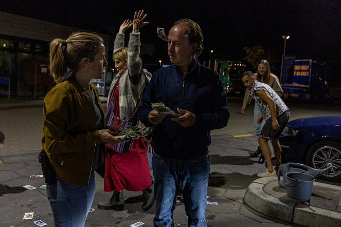 Wendland - Stiller und die Geister der Vergangenheit - Filmfotos - Paula Kalenberg, Ulrich Noethen