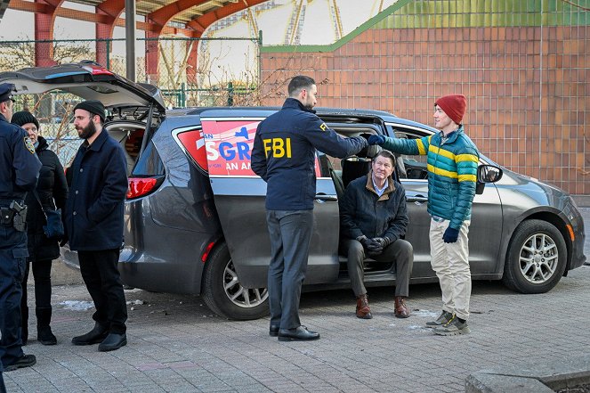 FBI: Special Crime Unit - Protective Details - Photos - Brett Cullen