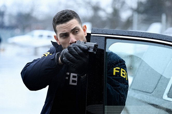 FBI: Special Crime Unit - Season 4 - Scar Tissue - Photos - Zeeko Zaki
