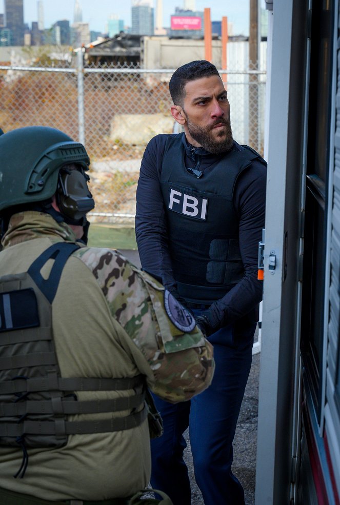 FBI - New York különleges ügynökei - Season 4 - Gyász - Filmfotók - Zeeko Zaki