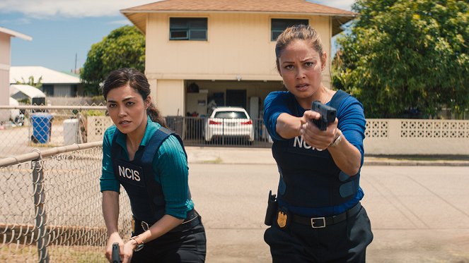 NCIS: Hawaii - Season 2 - Blind Curves - Filmfotók - Yasmine Al-Bustami, Vanessa Lachey