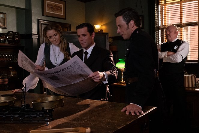 Murdoch Mysteries - Season 12 - Sir. Sir? Sir!!! - Filmfotos