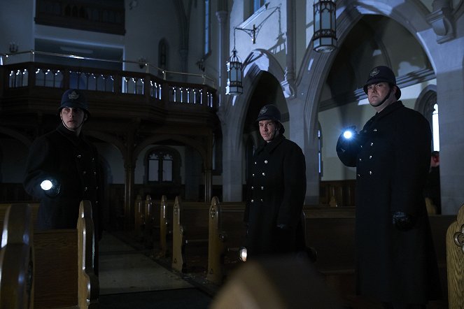 Murdoch Mysteries - Hell to Pay - Photos