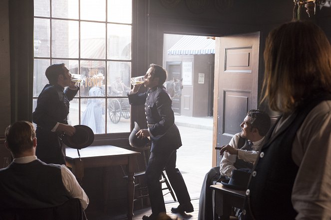 Murdoch Mysteries - A Murdog Mystery - Photos