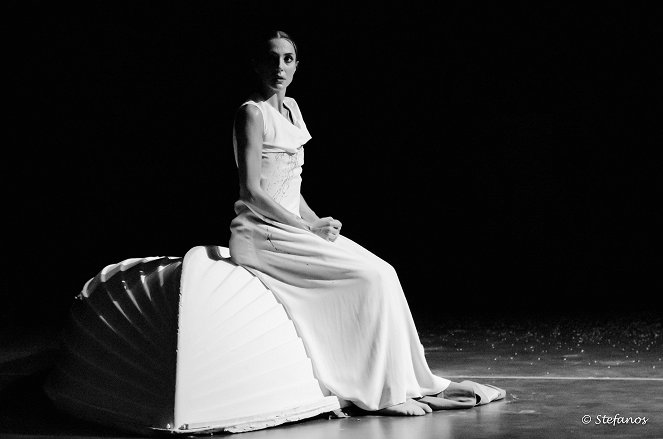 Recycling Medea: Not an Opera Ballet Film - Photos
