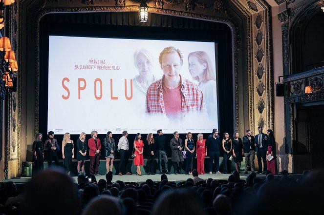 Spolu - Z akcí - Premiéra filmu v pražském kině Lucerna 29. 9. 2022